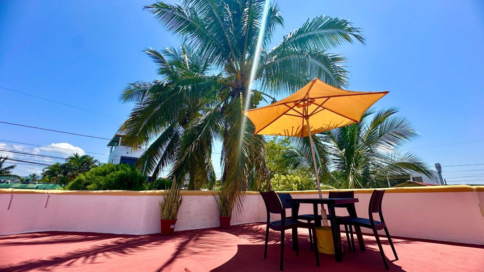 Hostal Suenos Silvestres Puerto Ayora  Luaran gambar
